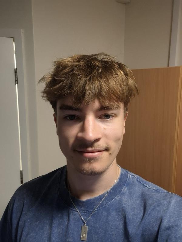 Alex B. profile image.